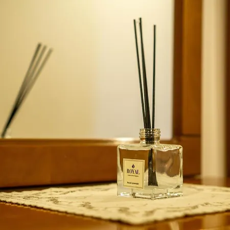 Gæstehus Bllok Bright Private Bedrooms With Private Bathroom On Shared