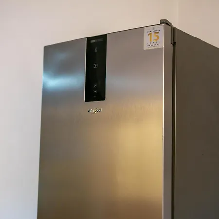 Gasthof Bllok Bright Private Bedrooms With Private Bathroom On Shared 3*