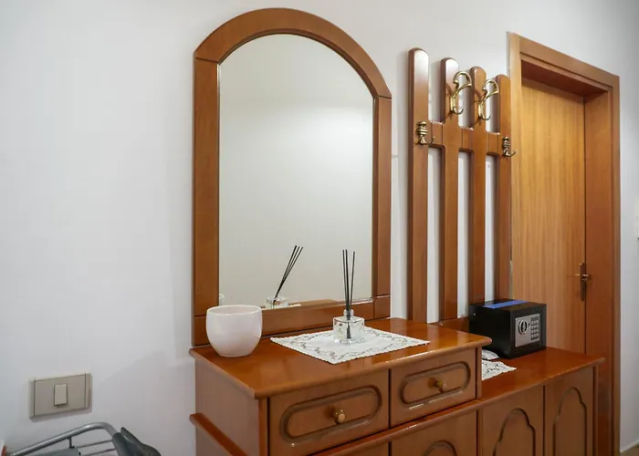 Pensión Bllok Bright Private Bedrooms With Private Bathroom On Shared