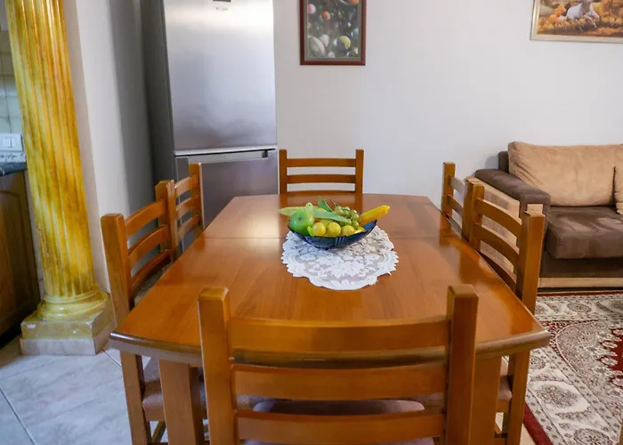 Bllok Bright Private Bedrooms With Private Bathroom On Shared Pensión Tirana