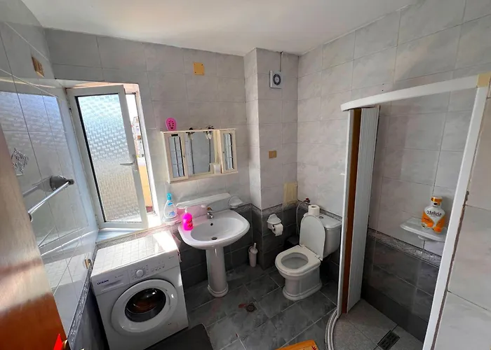 Bllok Bright Private Bedrooms With Private Bathroom On Shared Pensión