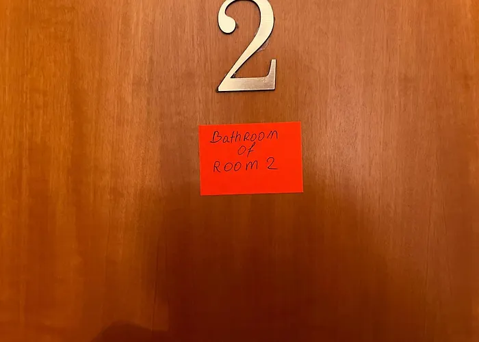 Bllok Bright Private Bedrooms With Private Bathroom On Shared 3*